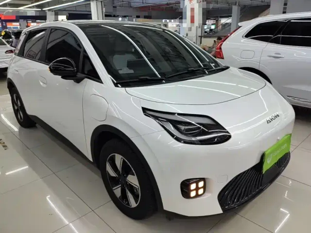 GAC Aion UT — Фото автомобиля 3