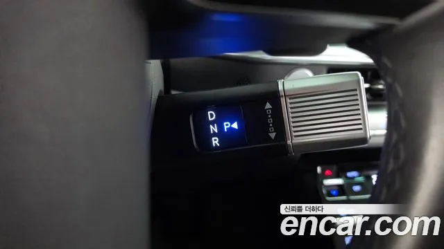 Hyundai Grandeur GN7 — Фото автомобиля 12