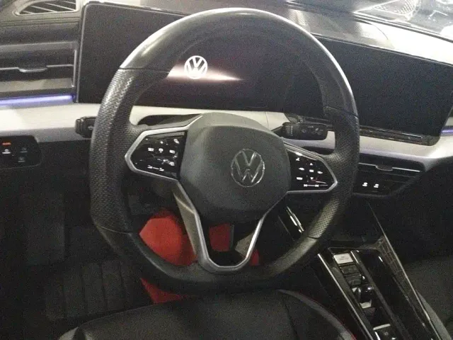 Volkswagen Lamando — Фото автомобиля 15