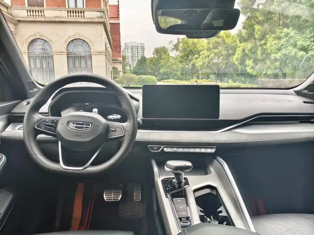 Geely Xingrui — Фото автомобиля 13