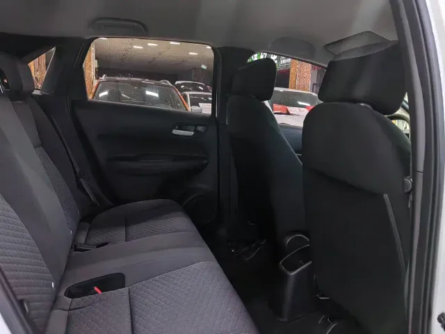 Honda Fit — Фото автомобиля 6