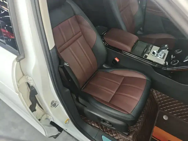 Land Rover Range Rover Evoque — Фото автомобиля 24