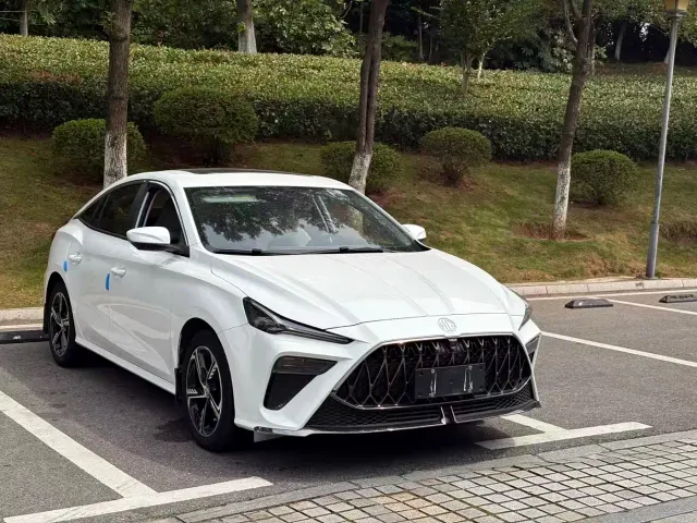 MG 5 Scorpio — Фото автомобиля 3