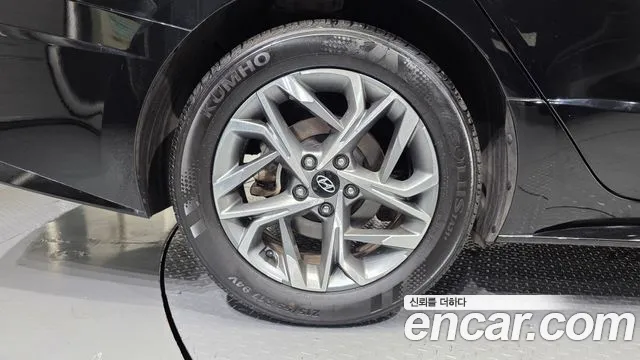 Hyundai Sonata — Фото автомобиля 5