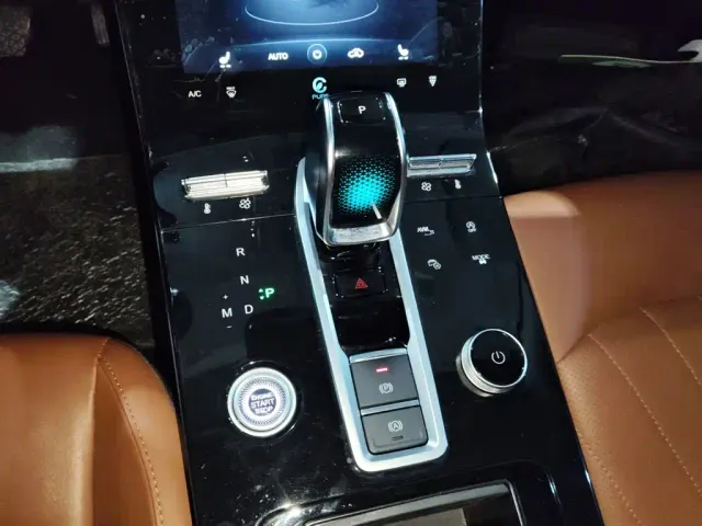 Chery Tiggo 8 PLUS — Фото автомобиля 9