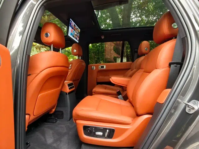 Li Auto L9 — Фото автомобиля 5