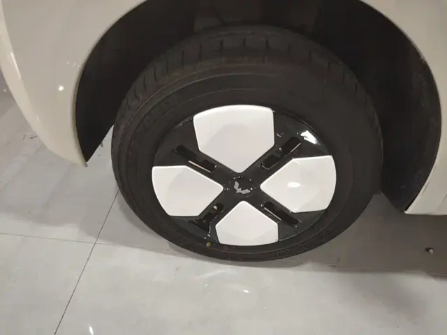 Wuling Hongguang Mini EV — Фото автомобиля 22