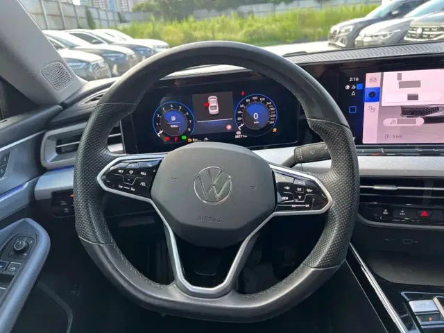 Volkswagen Lamando — Фото автомобиля 17