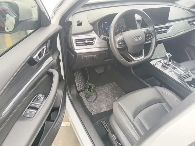 Chery Tiggo 8 — Фото автомобиля 15