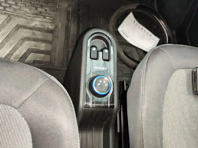 Wuling Hongguang Mini EV — Фото автомобиля 13