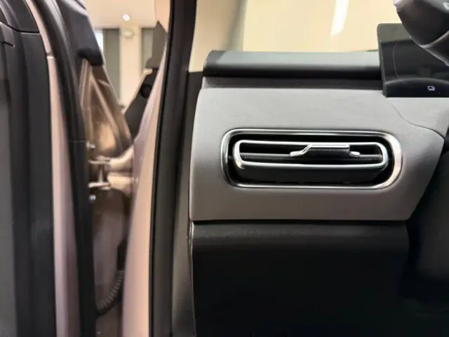 Changan Qiyuan Q05 — Фото автомобиля 9