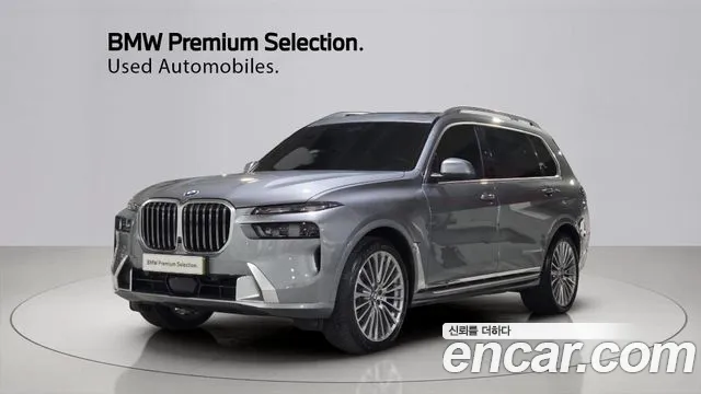 Фотография автомобиля — BMW X7 G07