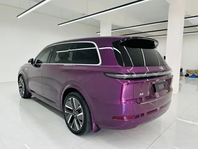 Li Auto L9 — Фото автомобиля 7