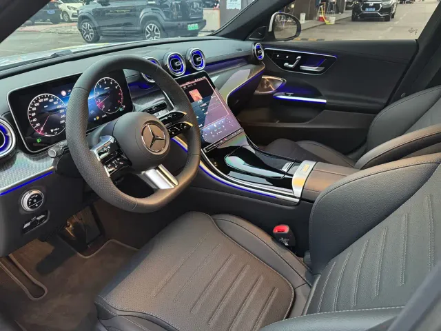 Mercedes-Benz C-Class — Фото автомобиля 4