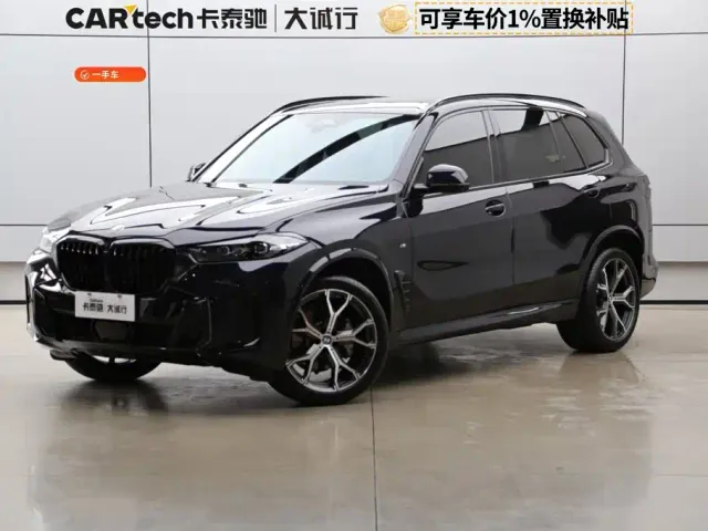 Фотография автомобиля — BMW X5