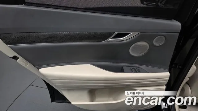 Genesis G80 RG3 — Фото автомобиля 14