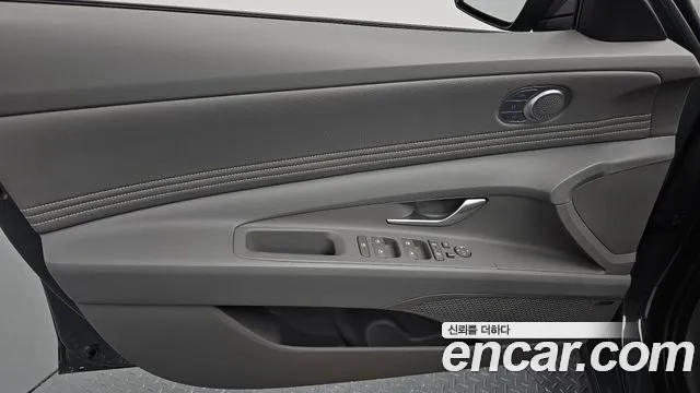 Hyundai Avante CN7 — Фото автомобиля 13