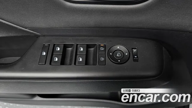 Hyundai Kona SX2 — Фото автомобиля 28