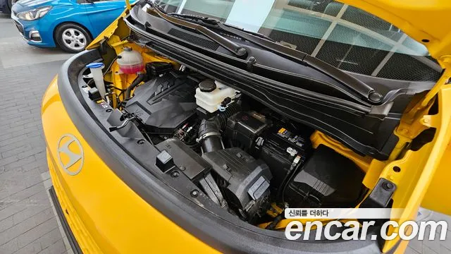 Hyundai Staria Staria L3.5 Школьный автобус — Фото автомобиля 6