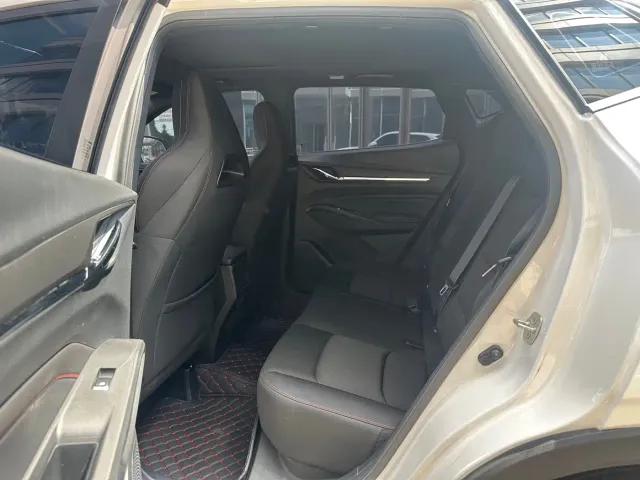 Changan X5 Plus — Фото автомобиля 8