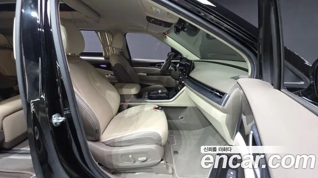 Kia Canival Carnival 4 поколение 7 мест Hi-Limousine — Фото автомобиля 10