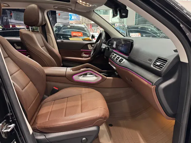 Mercedes-Benz GLE-Class — Фото автомобиля 18