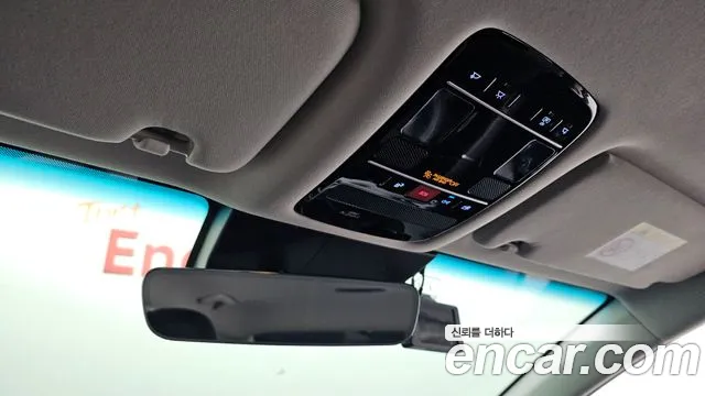 Hyundai Grandeur GN7 — Фото автомобиля 18