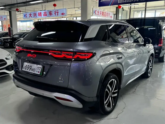 BYD Song L DM-i — Фото автомобиля 7