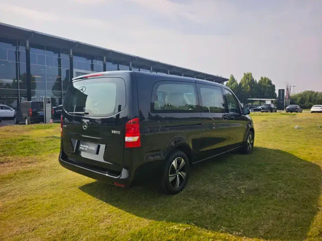 Mercedes-Benz Vito — Фото автомобиля 4