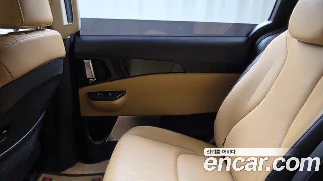 Kia Carnival 4th Gen — Фото автомобиля 14