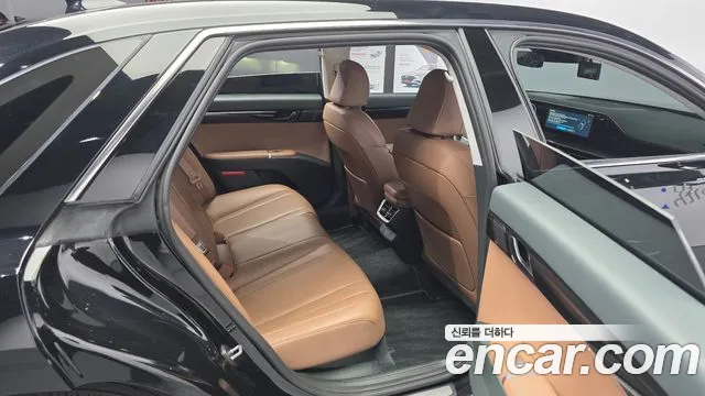 Hyundai Grandeur GN7 — Фото автомобиля 18