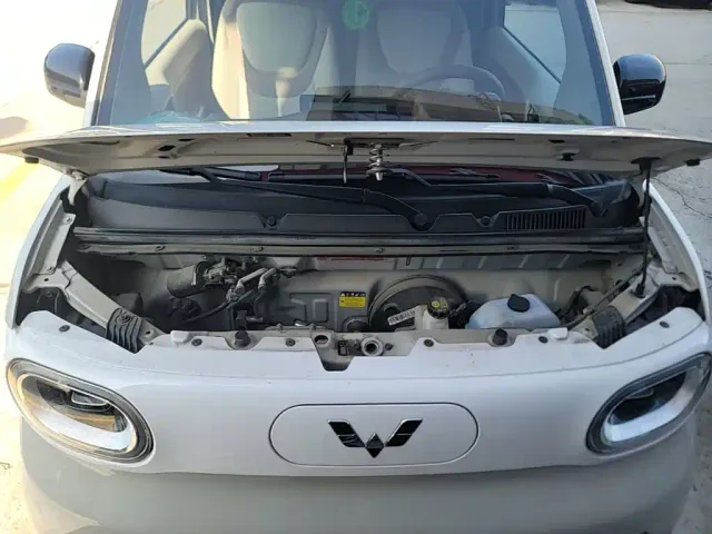 Wuling Hongguang Mini EV — Фото автомобиля 19