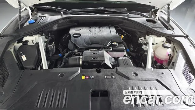 Genesis GV70 2.5T Бензин 2WD — Фото автомобиля 6