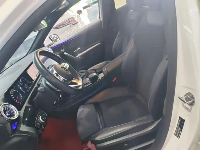 Mercedes-Benz A-Class — Фото автомобиля 14