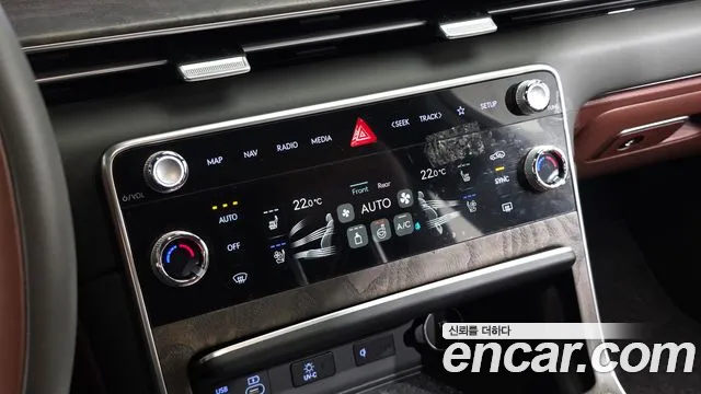 Genesis GV80 — Фото автомобиля 19