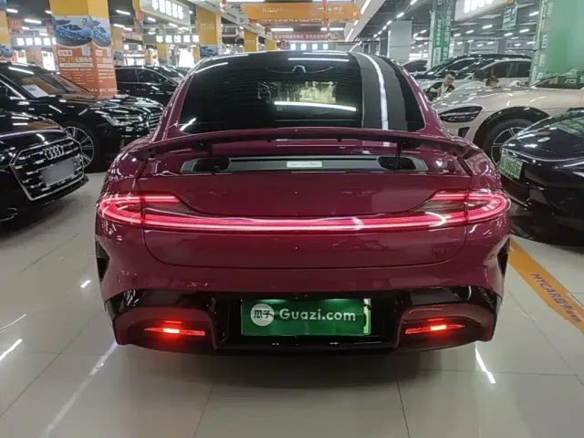Xiaomi SU7 — Фото автомобиля 5