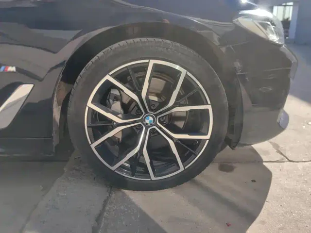BMW 5 Series — Фото автомобиля 6