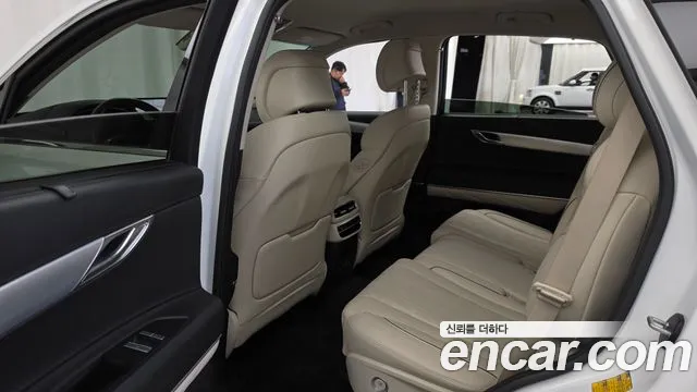 Genesis GV80 — Фото автомобиля 16