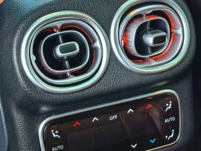 Mercedes-Benz GLC-Class — Фото автомобиля 11