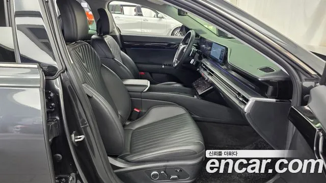 Hyundai Grandeur Grandeur (GN7) 3.5 Бензин 4WD — Фото автомобиля 11