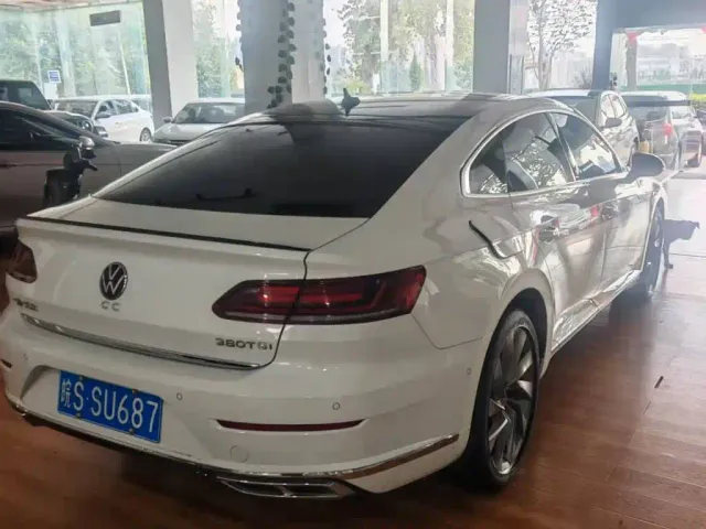 Volkswagen CC — Фото автомобиля 4