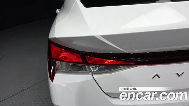 Hyundai AVANTE — Фото автомобиля 23