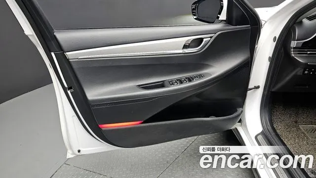 Hyundai Grandeur Новый Grandeur IG 3.0 LPi (Для проката) — Фото автомобиля 22
