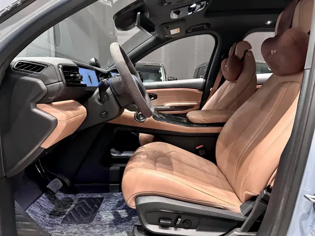 Nio ES6 — Фото автомобиля 10