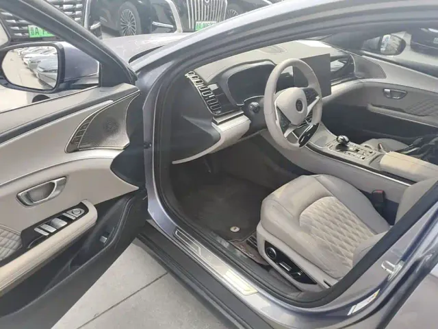 BYD Han 2024 EV Glory Edition 605KM FWD Premium — Фото автомобиля 15