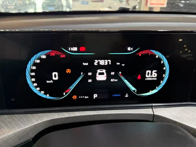 Changan Eado — Фото автомобиля 15