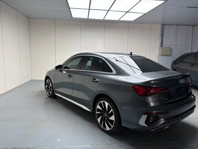 Audi A3 — Фото автомобиля 5