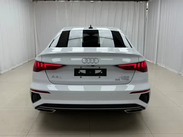 Audi A3 — Фото автомобиля 5