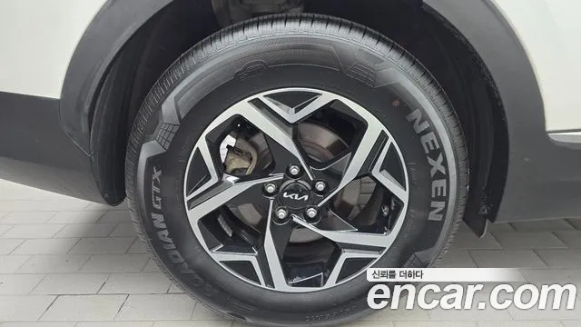 Kia Sportage Generation 5 — Фото автомобиля 5