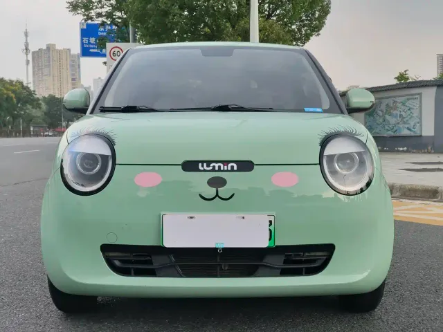 Changan Lumin — Фото автомобиля 2